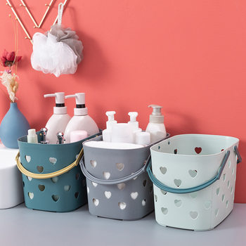 Plastic Portable Heart-Shaped Bath Basket Bathroom Toiletry Storage Basket Heart-Shaped Hollow Bath Basket Storage Basket
