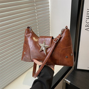 Bags High Sense Punk Style Motorcycle Underarm Bag 2025 New Sweet Cool Spice Girl Shoulder Bag Portable commuter bag for Women