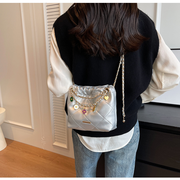 O1CN015GH357231p2ggBwLZ !!2217602547196 0 cib