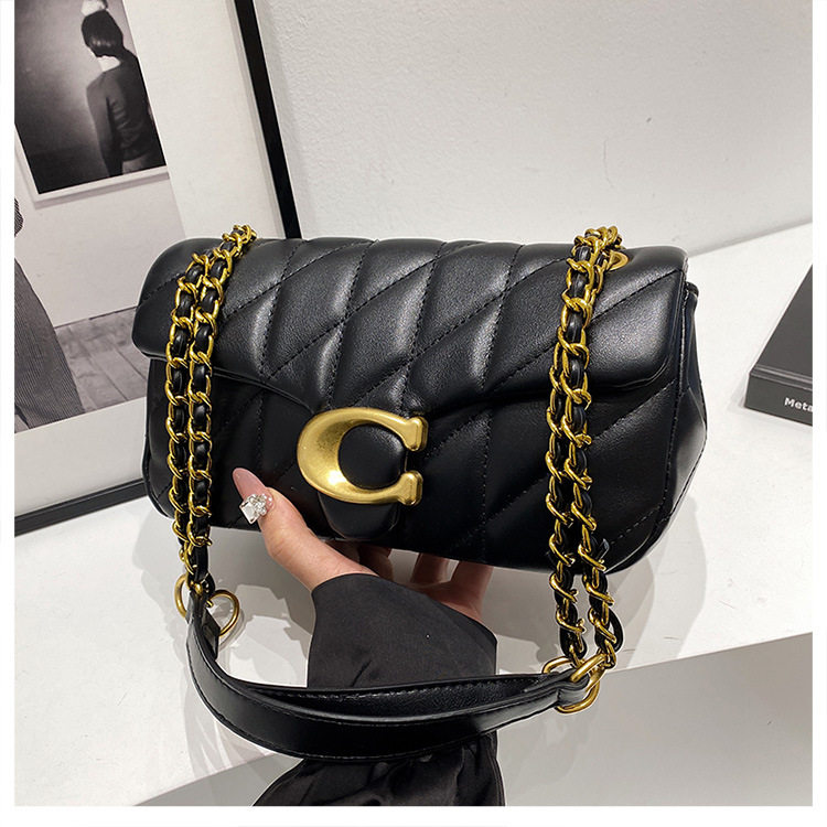 O1CN015GLLcU27fRovX2Puf !!2213551077824 0 cib