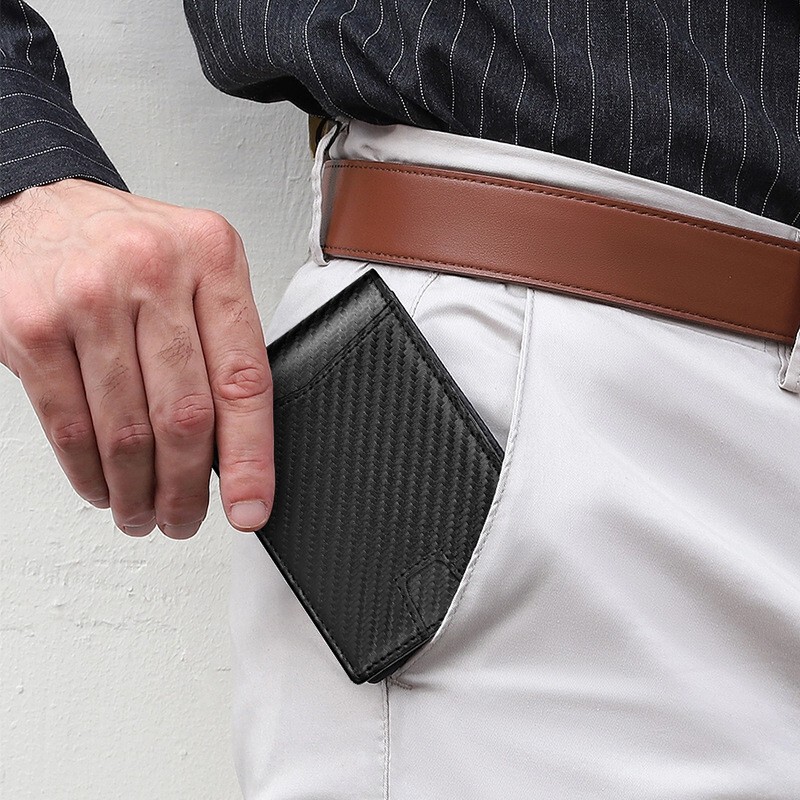 Ví nam da thật họa tiết carbon nhiều ngăn chống trộm RFID kèm kẹp tiền — Màu đen