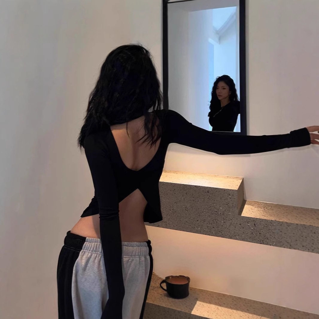 Womens Long Sleeve T Shirt Sexy Hollow Back Design Slim Fit Round Neck Autumn Fashion for Casual Wear OEM Available