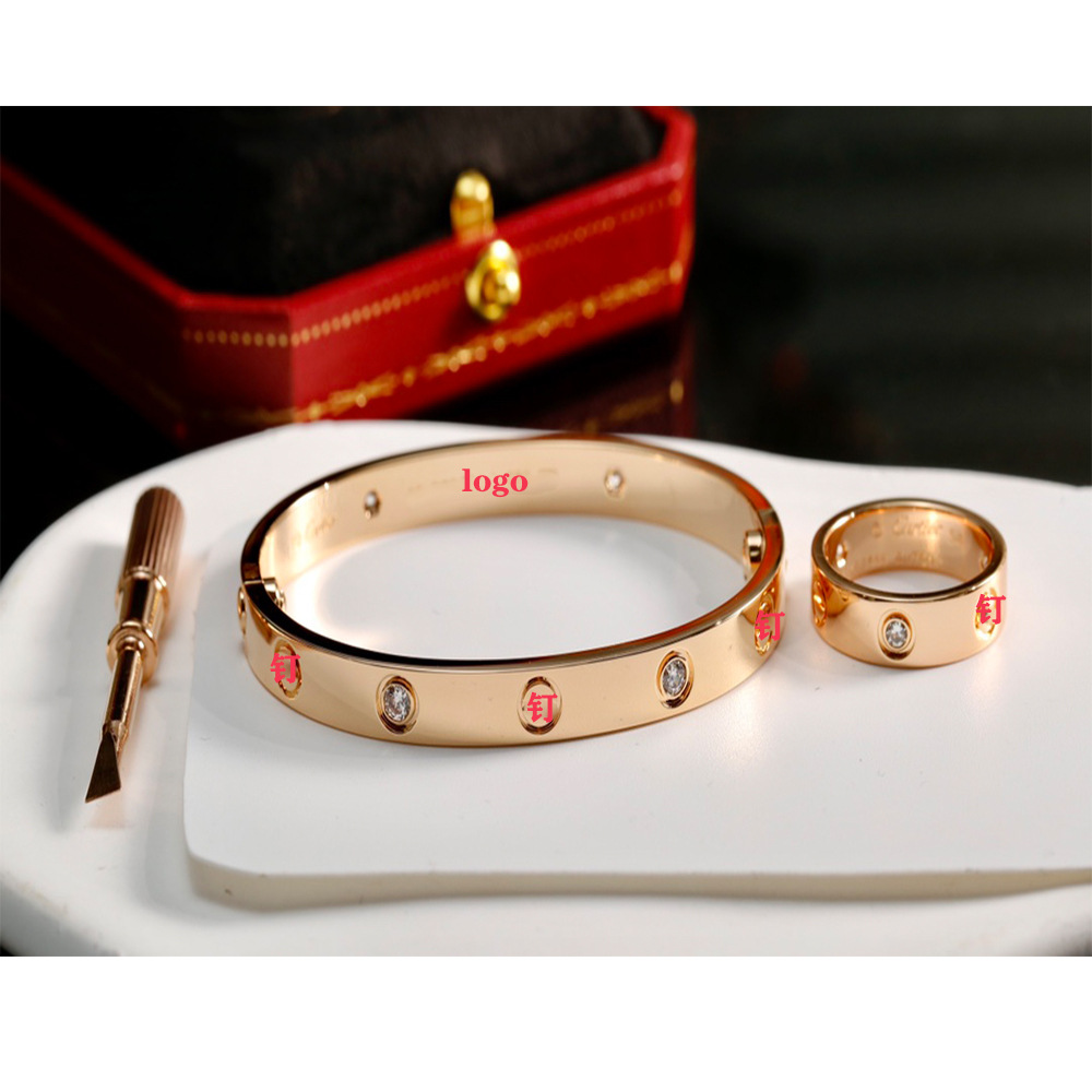 欧美跨境卡加螺丝刀手镯高版本永恒之环情侣手环直播代发不掉色