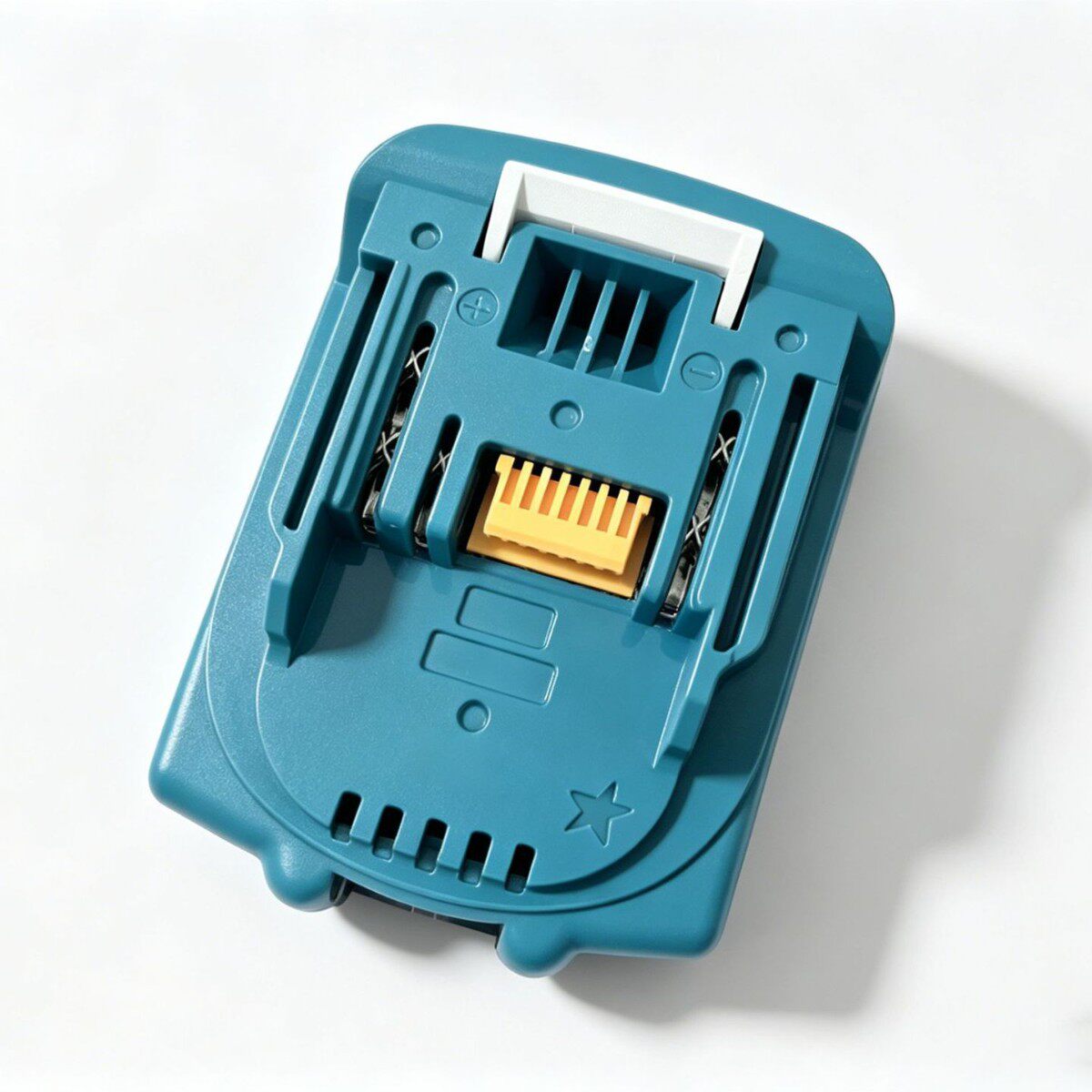 Замените аккумулятор для электроинструмента Makita Makit18v6000mAh, который пользуется большой популярностью в зарубежных странах. Изображение 1
