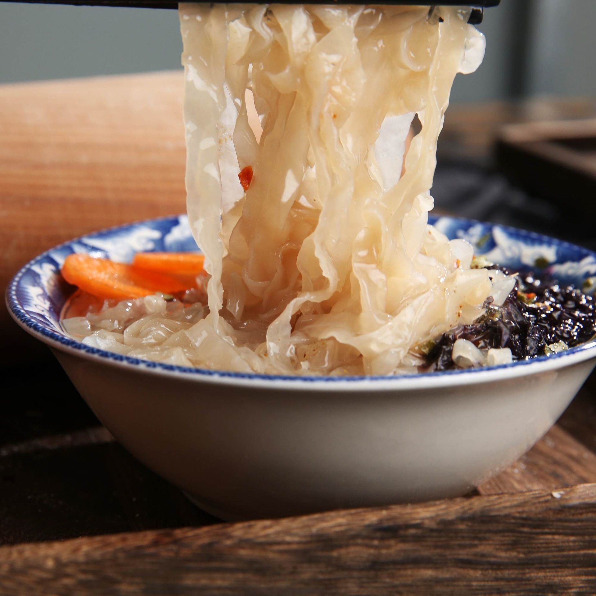 Meat Yan Noodles Fujian Specialty Yanpi Silk Hot Pot New Ingredients Convenient Breakfast Semi-finished Quick-frozen Food