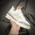 Off-white clover