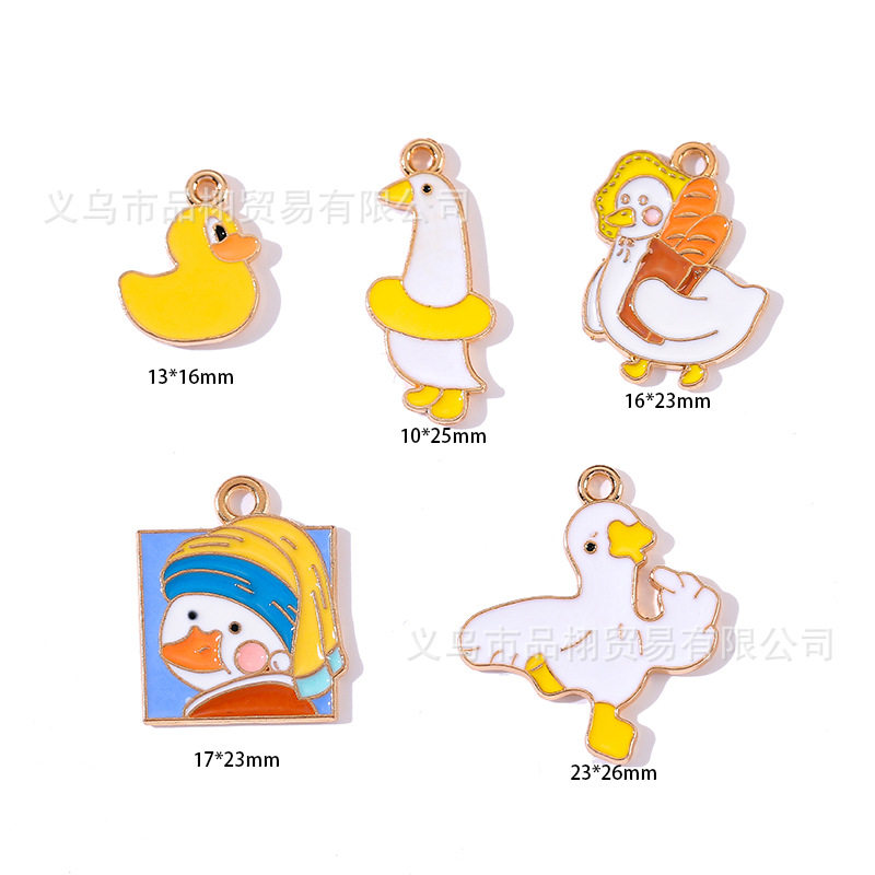 Oil drop alloy diy Korean jewelry accessories K gold color small pendant bracelet cartoon duck a pendant oil drop