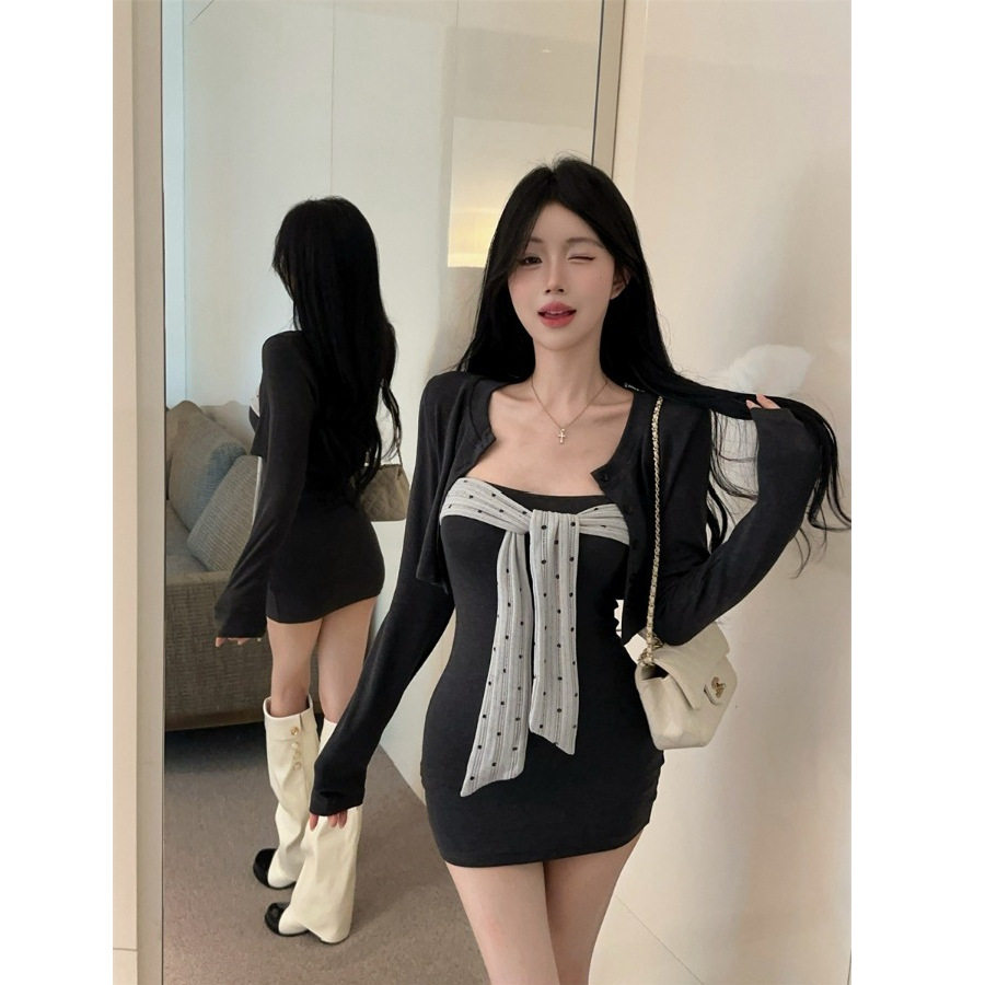 Pure Desire Hot Girl Outfit Set for Women, Autumn Petite Slim Fit Bodycon Dress, Short Skirt, High-End Long Sleeve Cardigan Two-Piece Set