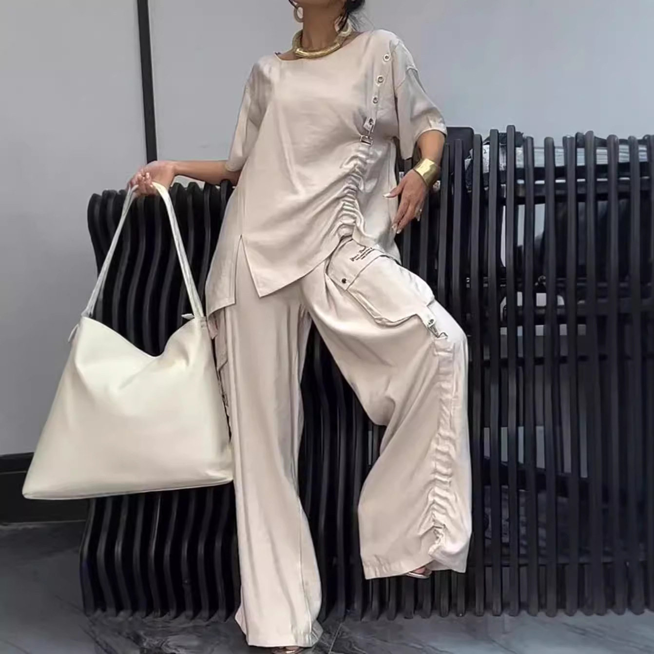 Womens Casual Two Piece Set Round Neck T Shirt and Long Pants Summer Fashion for Everyday Wear Wholesale Available