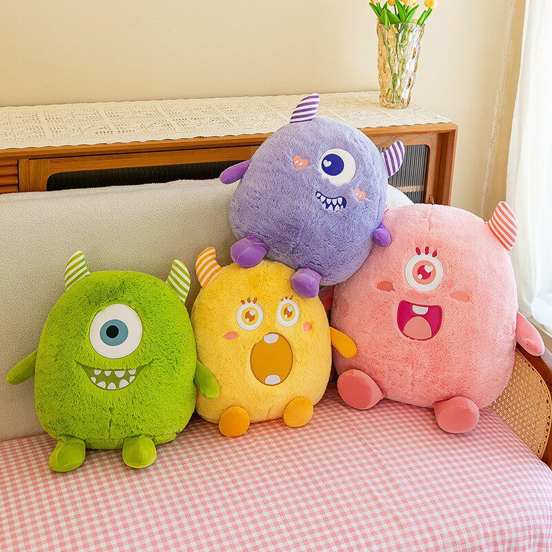 毛绒玩具批发可爱新款八寸娃娃机公仔流量款婚庆抛洒小玩偶批发