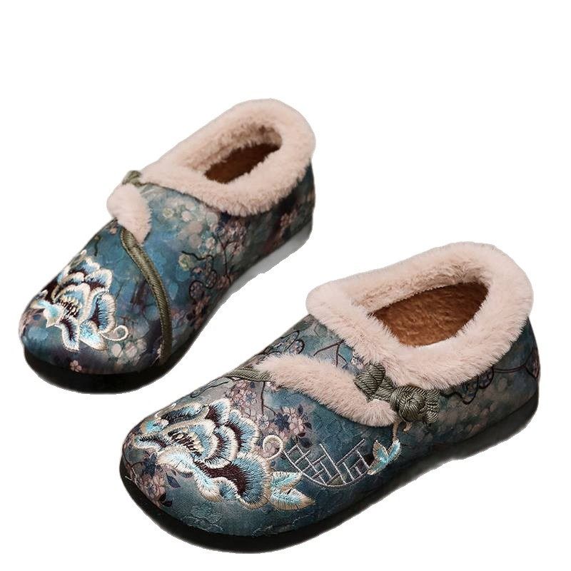 New Winter Beijing Cotton Shoes, Thickened Ethnic Middle-Aged and Elderly Soft-Soled Mother's Chinese Han Dynasty Embroidered Shoes for Women