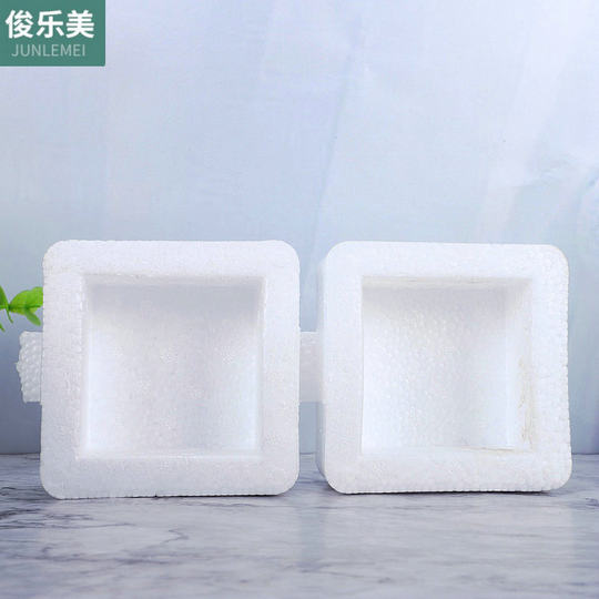 Six-sided square foam packaging box round thick glass bottle packaging foam box express transport protection box manufacturers