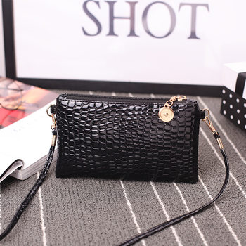 New Crocodile Pattern Small Square Bag Women's Japanese and Korean Coin Bag Hand Shoulder Crossbody Bag Patent Leather Keys Mobile Phone Coin Purse