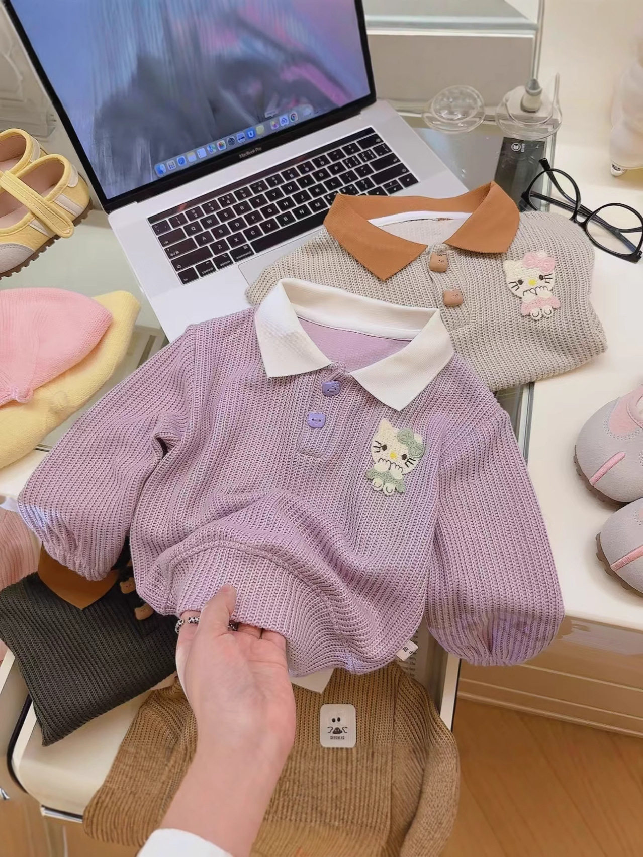 Spring & Autumn Boys & Girls Knitted Embroidered V-Neck Hoodie, Viral Trendy Korean Style Long-Sleeve Top