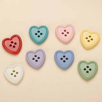 Heart-Shaped Four-Eye Plastic Heart Colorful Clothing Buttons Kidsren's Clothing Sweater Peach Heart Buttons Hand-Sewn Decorative Buttons