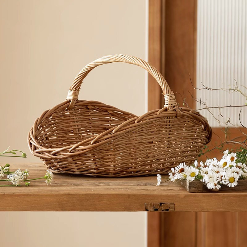 Wicker Large Storage Basket Rattan Fruit Basket Portable Basket Picnic Basket Vegetable Shopping Storage Basket Christmas Flower Basket