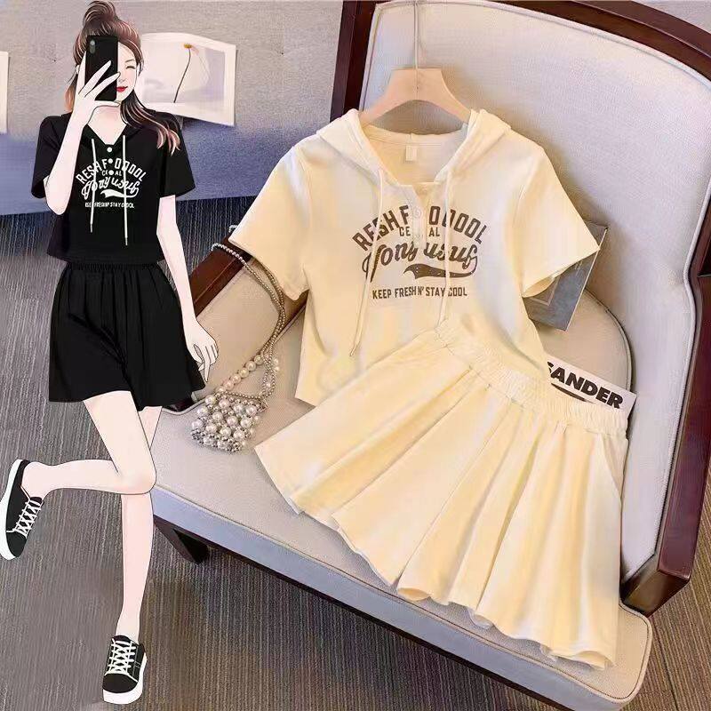 Explosive Casual Sports Suit Women's Summer Dress Western Style Fashionable Age-Reducing Chubby Girl Slimming Meat-Covering Short-Sleeved Shorts Two-Piece Set
