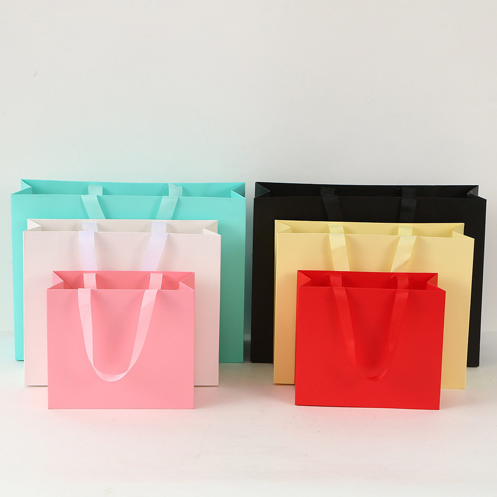 Cross-Border Supply of One-Piece Folding Box, Simple Holiday Gift Box, Cardboard Flip-Top Packaging Box, Storage Box