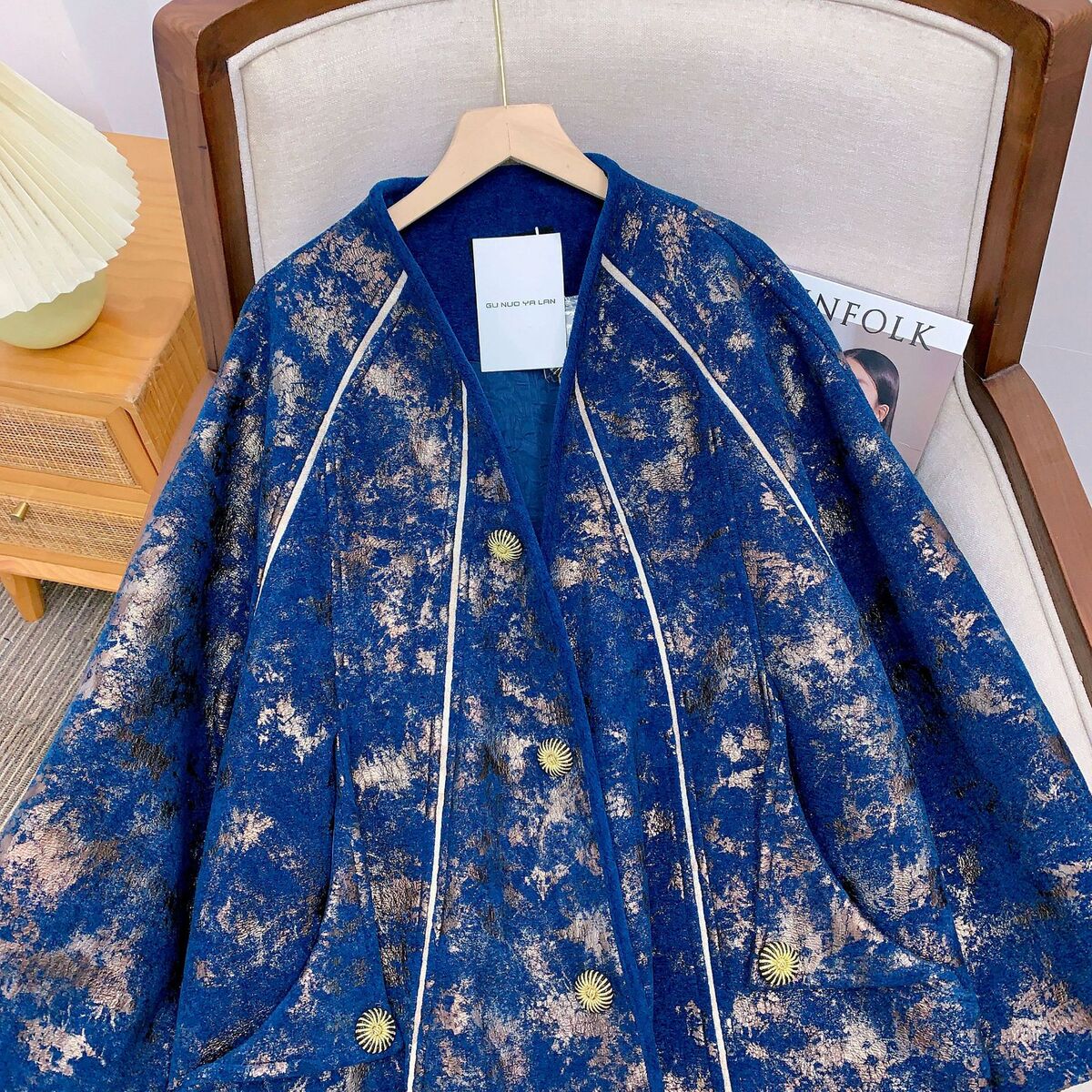 Áo khoác dạ nữ dáng dài cổ chữ V một hàng cúc — Đỏ son ngắn, Màu chàm ngắn, Đỏ lâu, Màu chàm dài