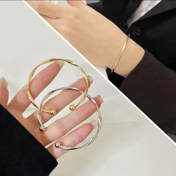 Mobius Bracelet Women's Ins Cold Style Niche Design Bracelet Simple Fashionable High-end Superior Ring Women's Bracelet