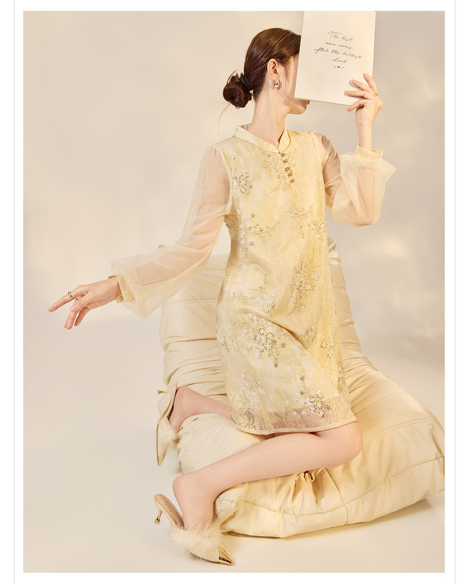 Đầm nữ cổ đứng thêu hoa dáng chữ A dài tay phong cách nghệ thuật — Vàng Champagne (giao hàng trong 7 ngày), Vàng Champagne (giao hàng trong ngày)