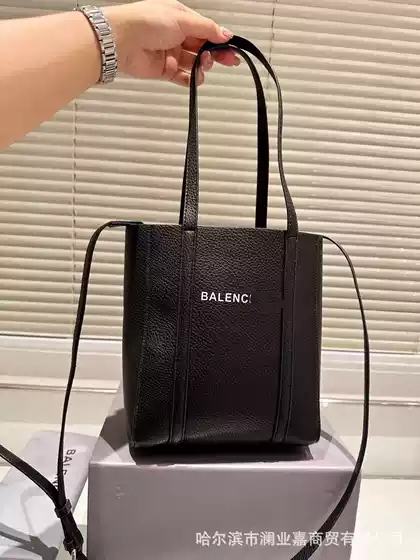 2026 New Letter Monogram Phone Bag Vintage Mini Handbag Tote Shoulder Crossbody Bag for Women
