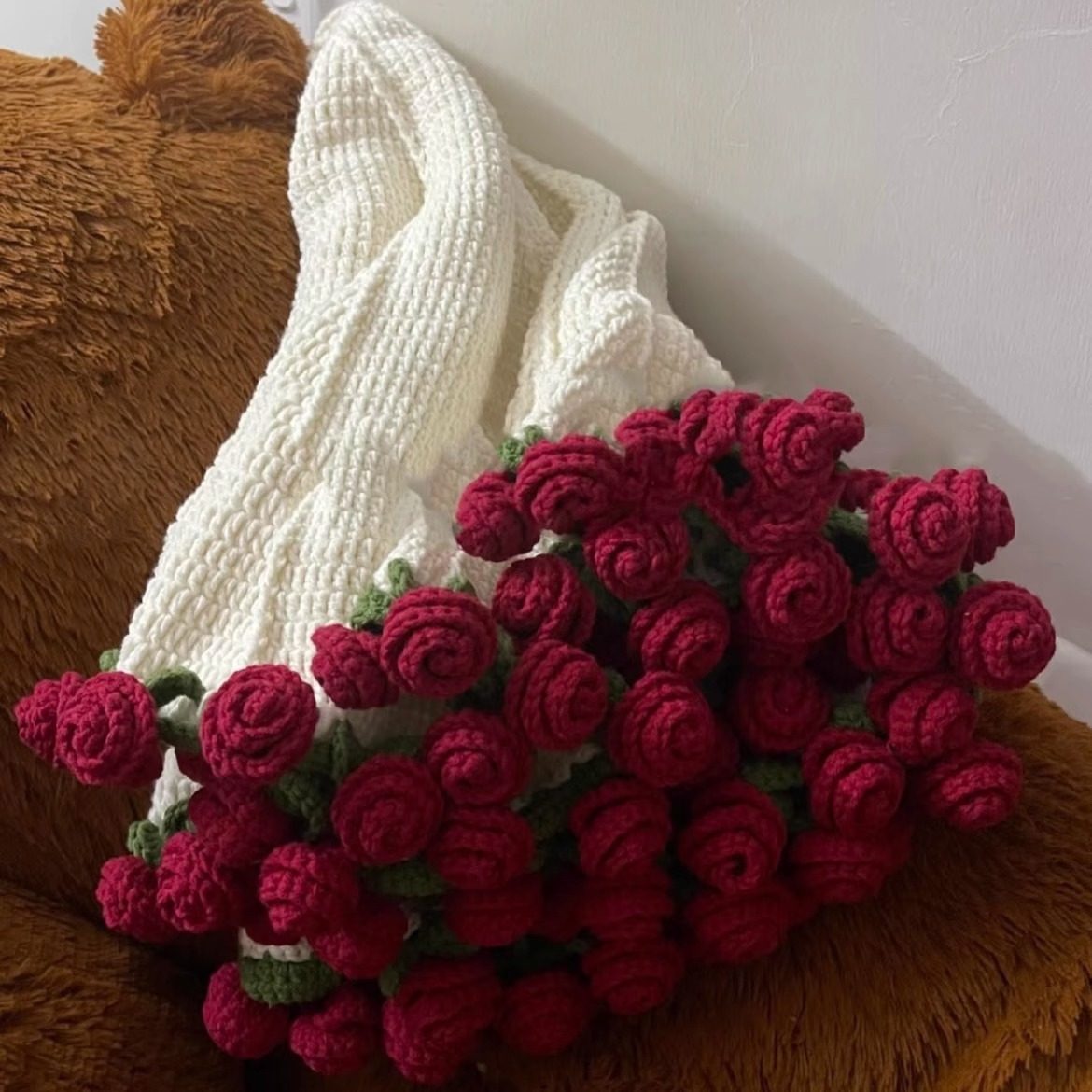 bouquet blanket finished material bag wool diy flower blanket crocheted wool crocheted homemade rose blanket