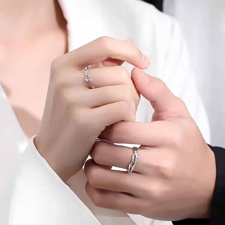 连理枝情侣对戒指男女款轻奢小众设计感时尚ins风指环批发饰品潮