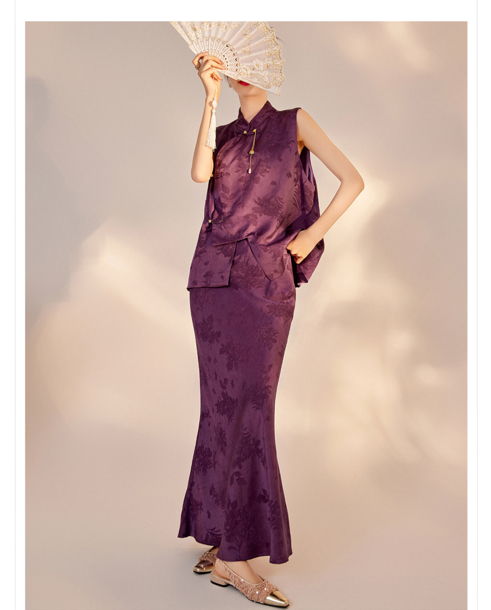 Set áo gilê và chân váy in hoa tím chất liệu sợi viscose — Áo gilê, Váy nửa