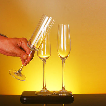 Crystal Champagne Glass Sparkling Wine Goblet Set Home Creative High-Value Champagne Glass Pair of Chicken Wine Glasses