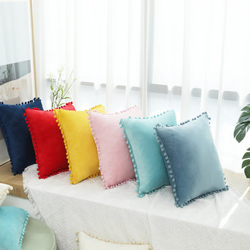 Cross-border Amazon ins ball plush pillow cover velvet sofa pillow cover ball cushion cover pillow cover