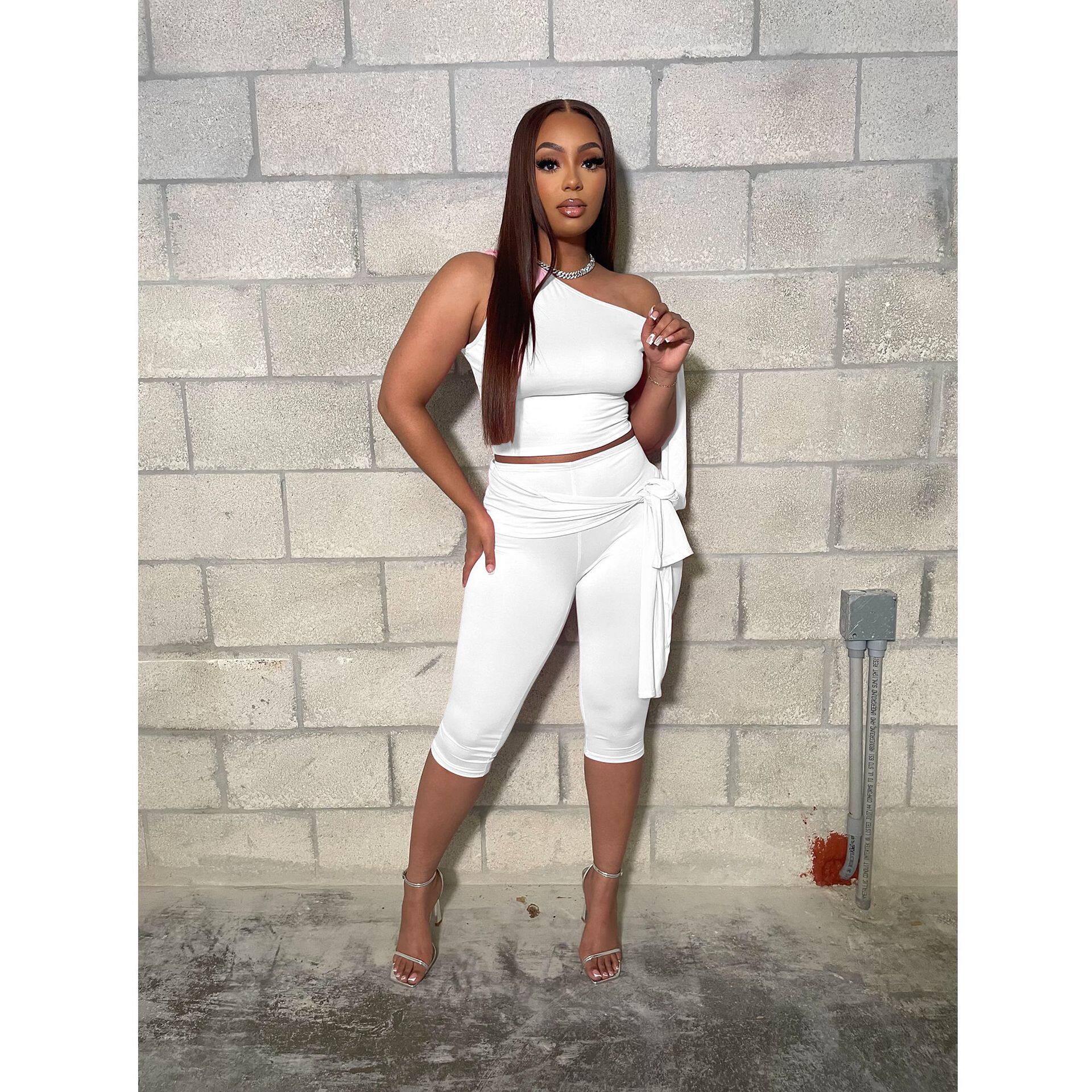 欧美女装2025夏季新款跨境斜肩绑带休闲时尚纯色套装