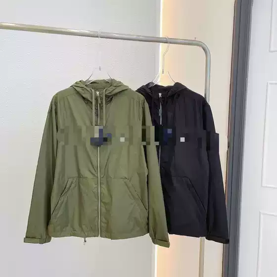 Item No. 041002 Spring and Autumn New Casual Fashion Hooded Tops Tops Windbreaker Top Men's Classic Trendy