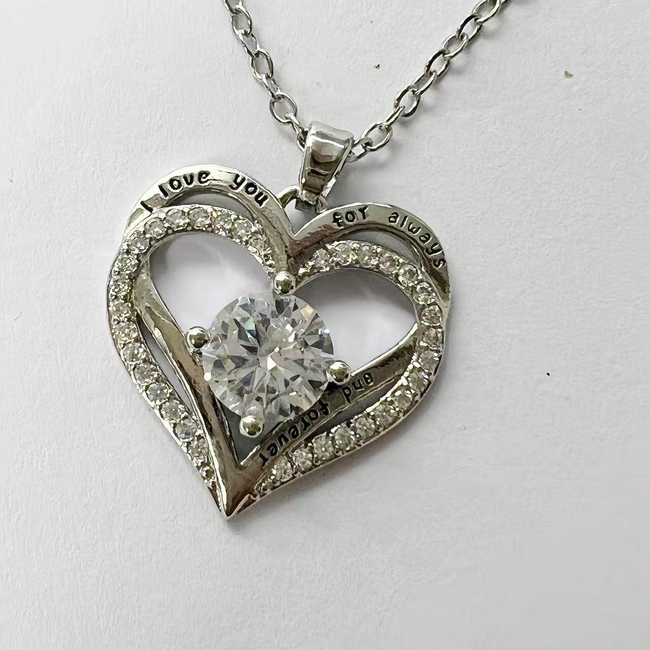 Cross-border Europe and the United States hot selling rose gold double heart necklace twelve birthday diamond high-grade jewelry factory direct sales