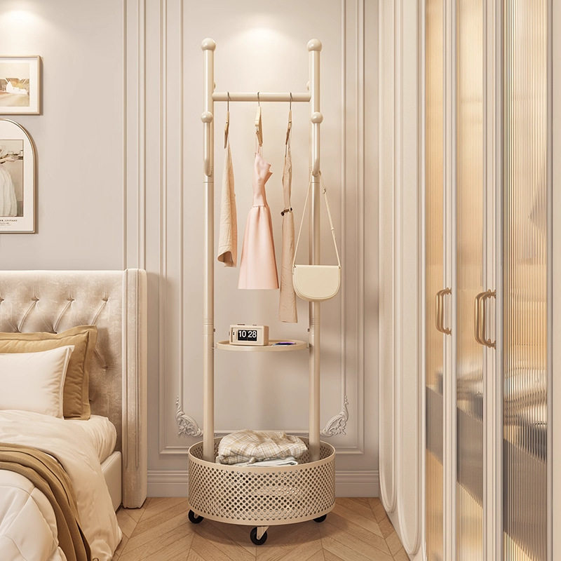 Bedroom Bedside Floor-Standing Clothes Hanger Does Not Take up Space, Iron Clothes Hanger, Open-Type Removable Clothes Storage Rack