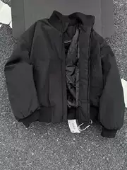 Black Short Silhouette Cotton Jacket for Men, Winter American-Style Stand-Up Collar Baseball Jacket, Pilot Jacket, Thick Cotton Coat