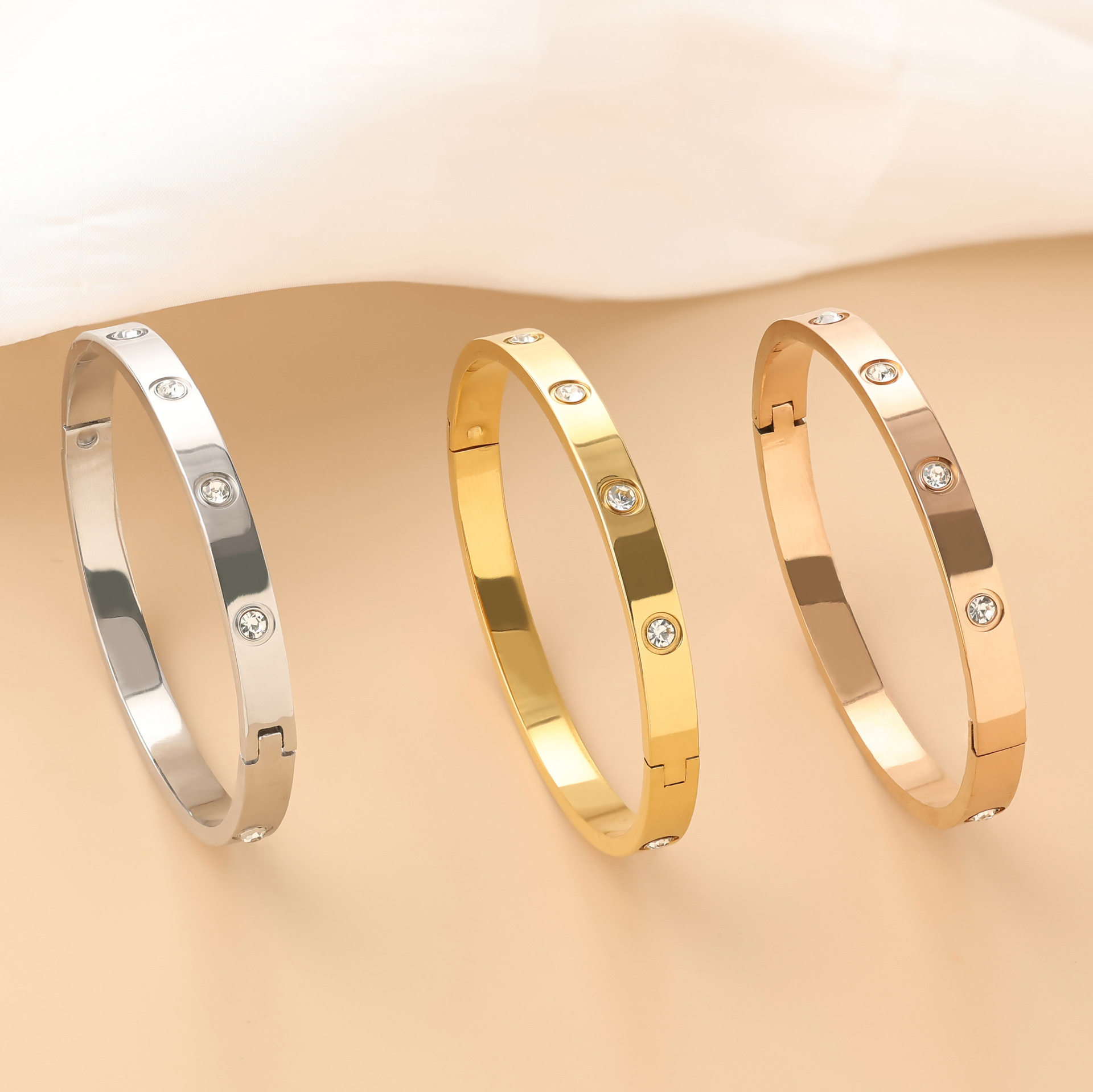 Cross-Border Fashion Ten Diamond Titanium Steel Bracelet for Women Full Nail Buckle Stainless Steel Bracelet Full Diamond Kajia Nail Jewelry Wholesale