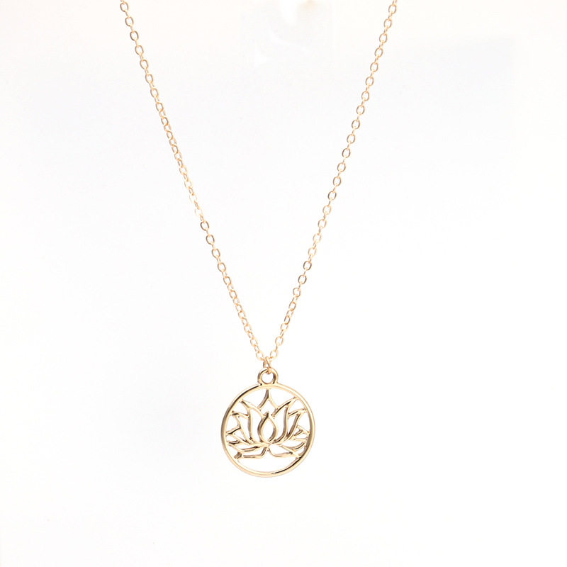 Amazon Wish Cross-Border Supply Cut Out Lotus Necklace Creative Card Lotus Pendant Personalized Versatile Clavicle Chain