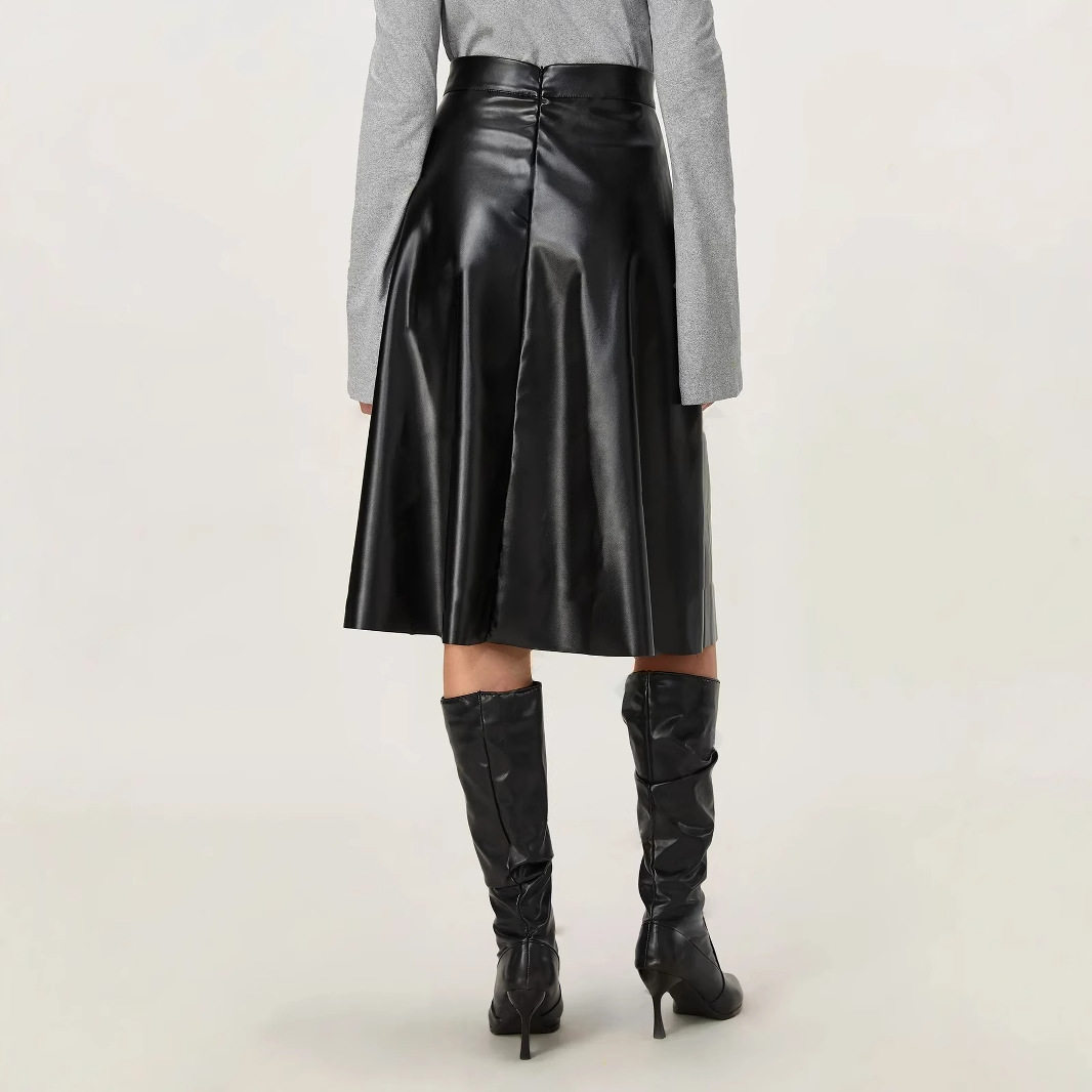 Vintage Inspired PU Midi Skirt Casual Flared Design Comfortable Fit Perfect for Everyday Wear Wholesale Available