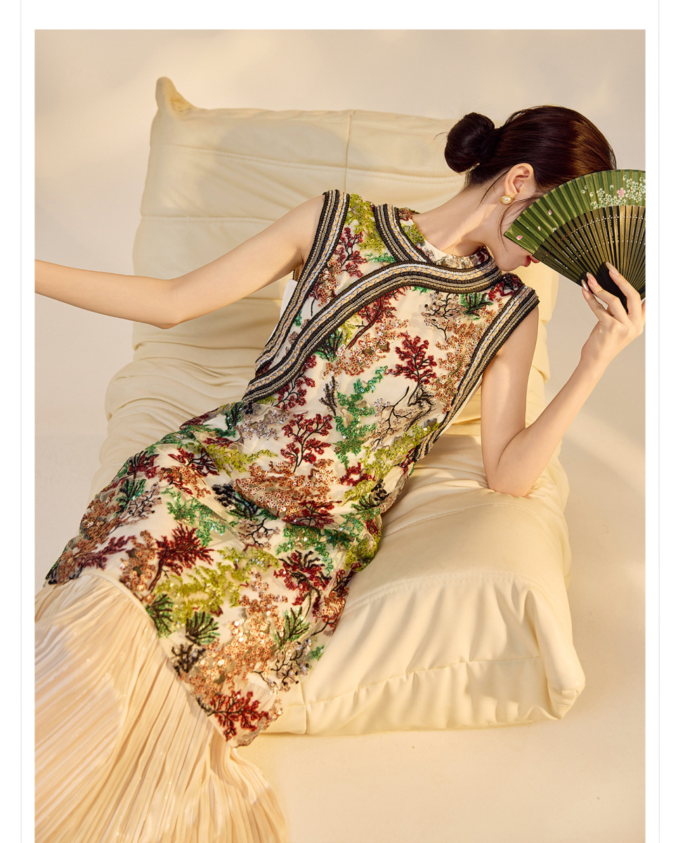 Đầm dài nữ thêu thủ công phối ghép cổ tròn không tay dáng suông — Màu hồng be (giao hàng trong 7 ngày), Màu hồng be (giao hàng trong ngày), Màu xanh hải quân (giao hàng trong 7 ngày), Màu xanh hải quân (phát hành cùng ngày)