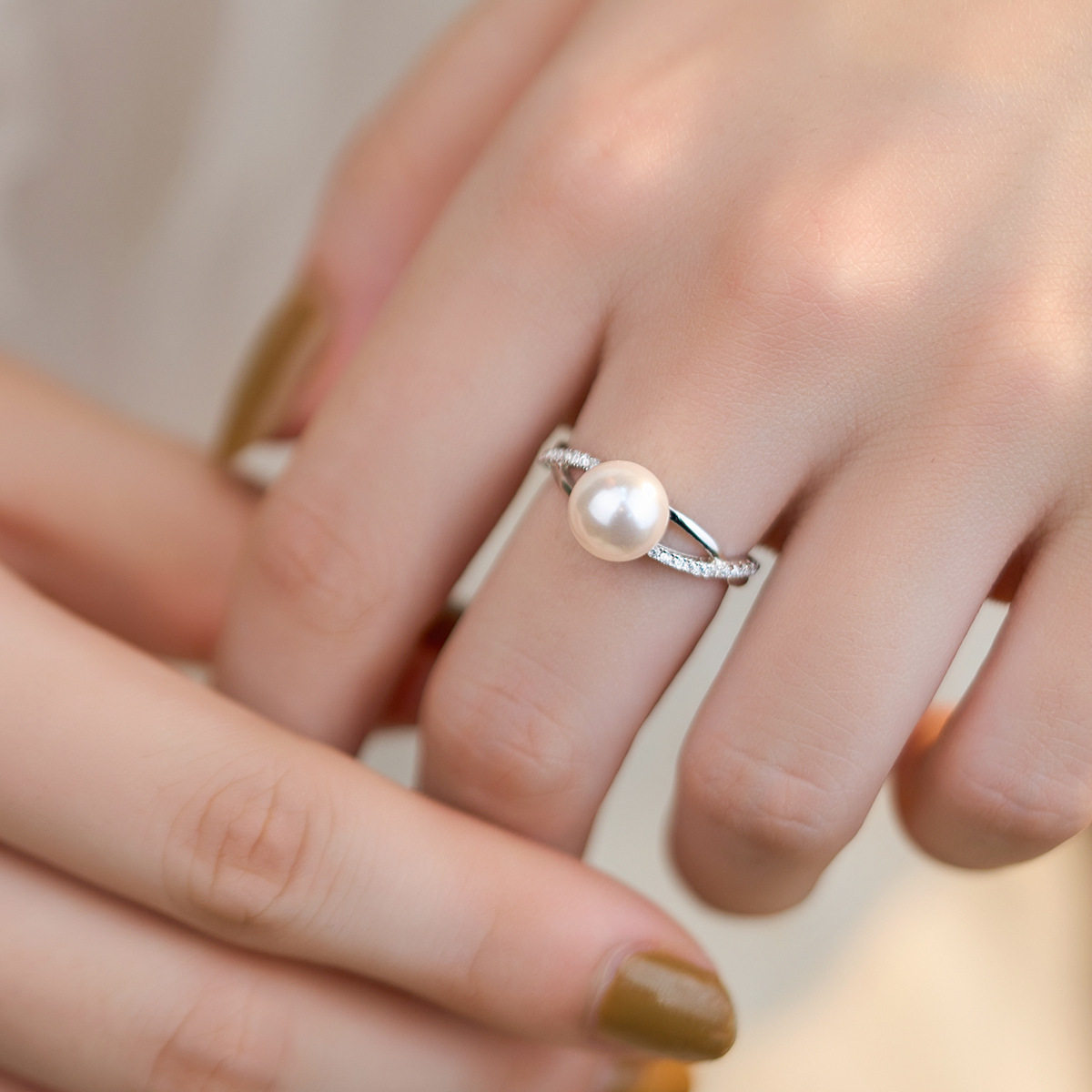 Ariya Korean Simple and Luxurious Pearl Ring, Simple and Elegant, Versatile, Unique Design, Niche Style, Ins-Style Ring