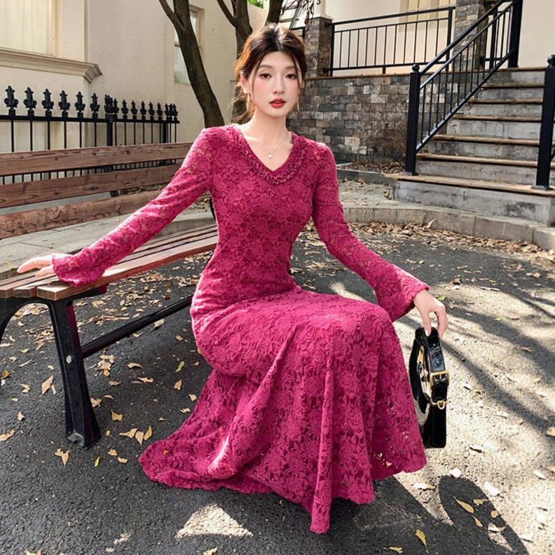 Elegant Velvet Lace Dress High End Slim Fit Mermaid Style Autumn Winter Occasion Wholesale Available