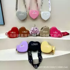 Cross-border women's bag 2024 autumn new European and American fashion simple solid color heart-shaped bag shoulder bag wholesale