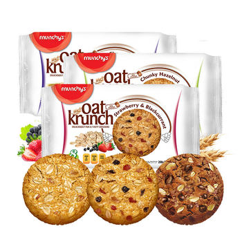 Munchy's Oatmeal Cookies 208G/Bag Hazelnut Flavor Strawberry Fruit Flavor Chocolate Coarse Wholesale