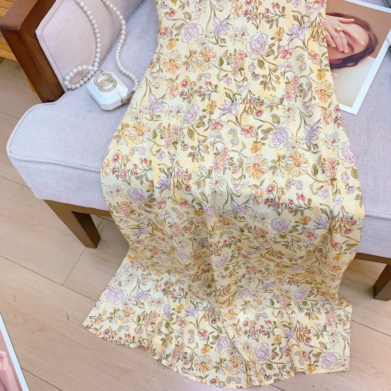 Đầm hoa nhí dáng dài cổ tròn tay bồng chiết eo phong cách thanh lịch — Váy liền màu đỏ, Váy liền màu vàng, Váy liền màu xanh dương