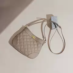 Swift First-Layer Cowhide Lucky Bag Bag Genuine Leather Bag Armpit Bag Quilted Small Fragrant Style Crossbody Bag Satchel