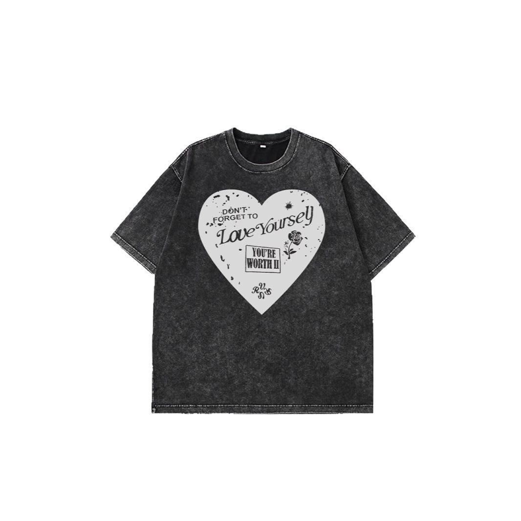Loose Fit Heart Print Short Sleeve T Shirt for Women Vintage Wash Design Casual Style Summer Wear Wholesale Available