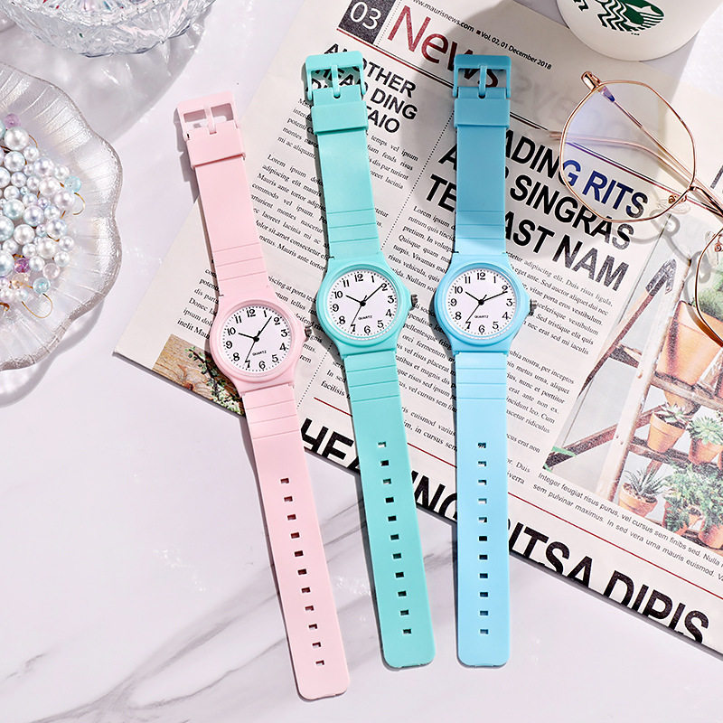 Children's Watch Electronic Watch Light Luxury Student Exam Silent Watch High-Value Korean Version Simple Versatile Watch Wholesale