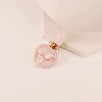 Factory Direct Supply Natural Crystal Heart-Shaped Gemstone Necklace Perfume Bottle Essential Oil Bottle Pendant Fashion Accessories Wholesale Necklace
