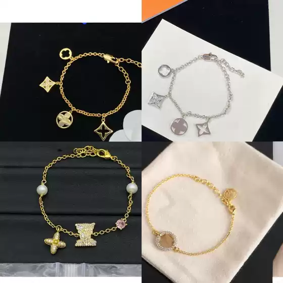 Popular Hollow Letter Flower Bracelet, Exquisite and Versatile Bracelet, Fashionable and Simple Multi-Flower Bracelet